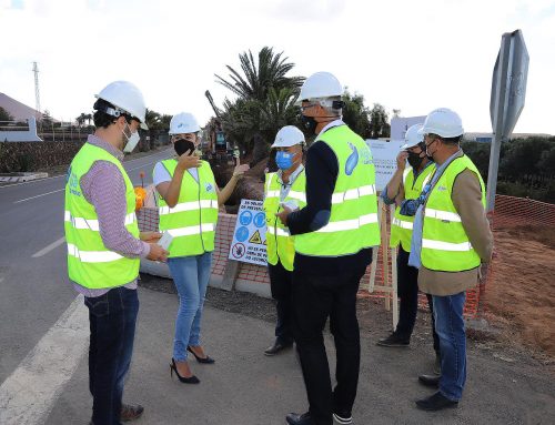 Cabildo y Gobierno regional supervisan el inicio de las obras de instalación de riego agrícola Zonzamas-Arrieta